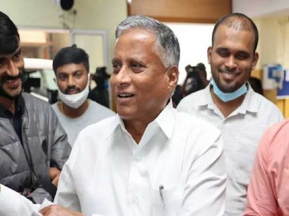 कर्नाटक के वरिष्ठ भाजपा नेता सोमन्ना ने पार्टी संगठन से जताई नाराजगी कर्नाटक के वरिष्ठ भाजपा नेता सोमन्ना ने पार्टी संगठन से जताई नाराजगी