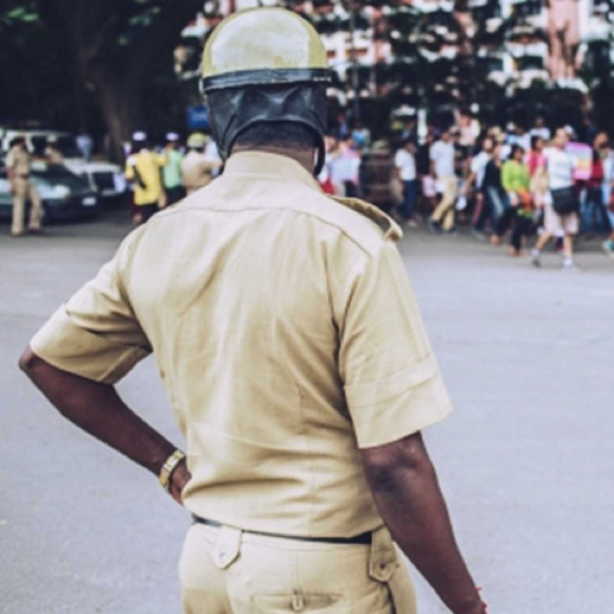 Karnataka: महिलाओं के शवों की तस्वीरें खींचता था अस्पताल का चपरासी, पुलिस तलाश में जुटी