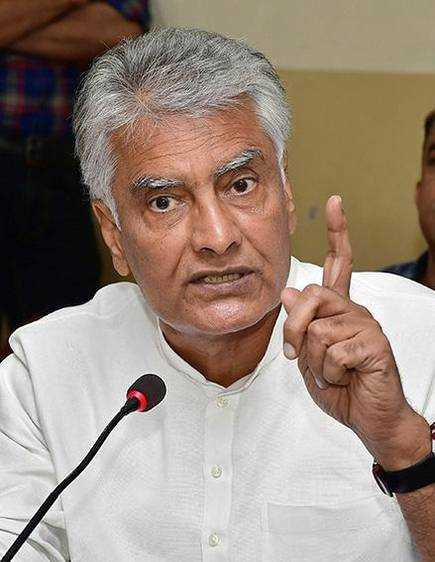किसान आंदोलन से ‘ध्यान भटकाने‘ की कोशिश में सरकार: सुनिल जाखड़