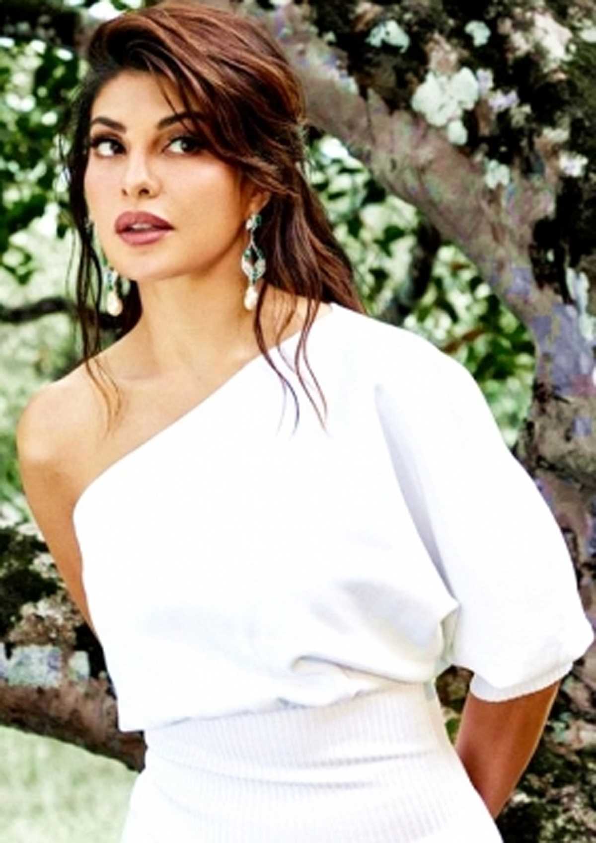 जैकलीन के अनुरोध पर ईओडब्ल्यू ने टाली उनसे पूछताछ