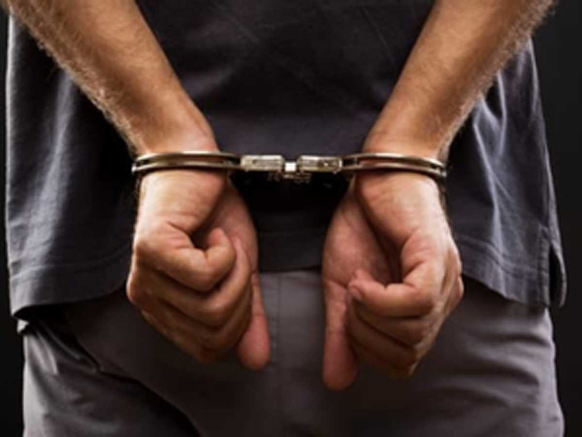 सूरत में 21 साल पहले हत्या कर भागा था शख्‍स, अब वासेपुर से गिरफ्तार