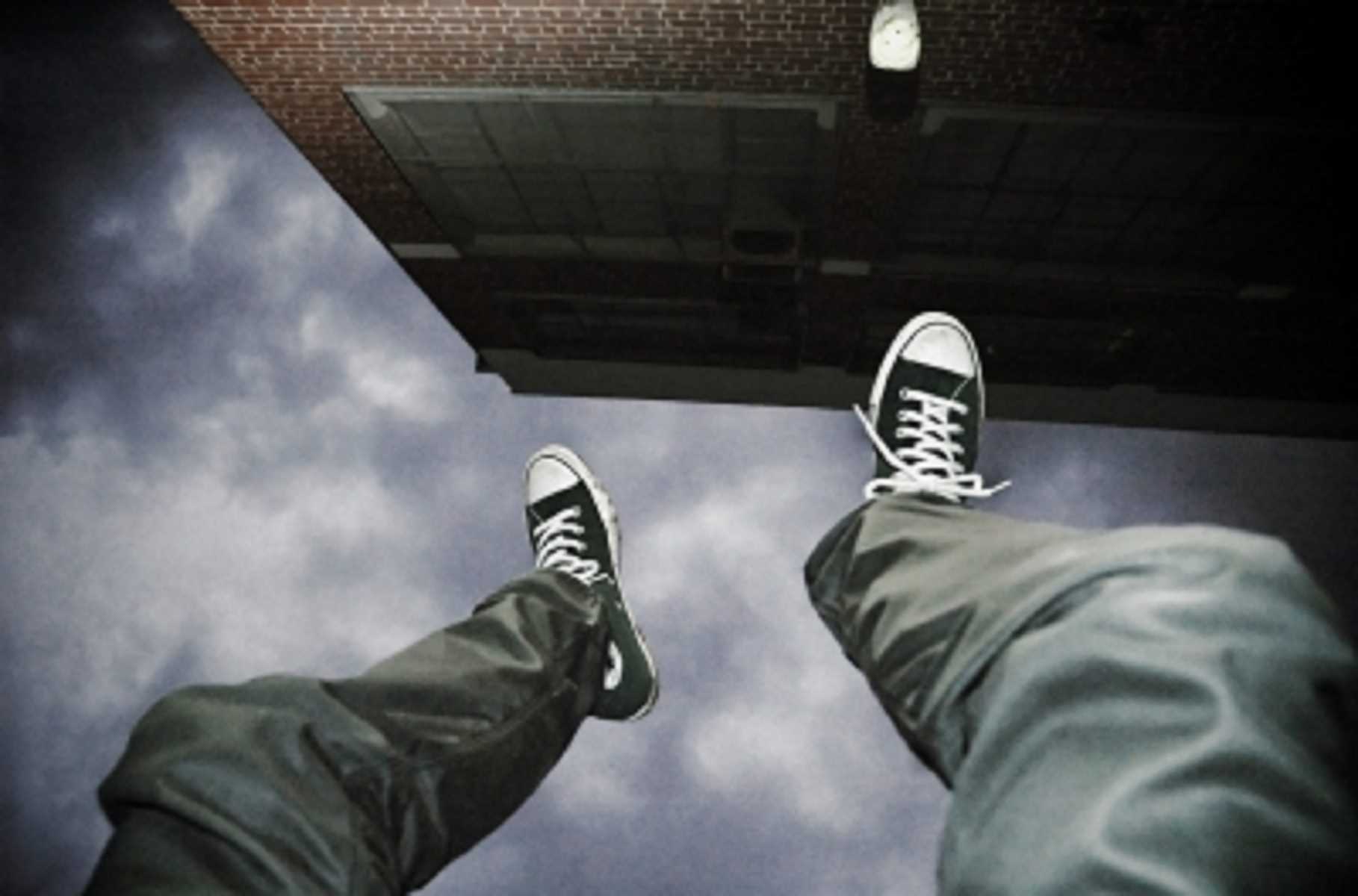 डीपीएस स्कूल की टीचर ने सातवीं मंजिल से कूदकर दी जान, पुलिस जांच में जुटी