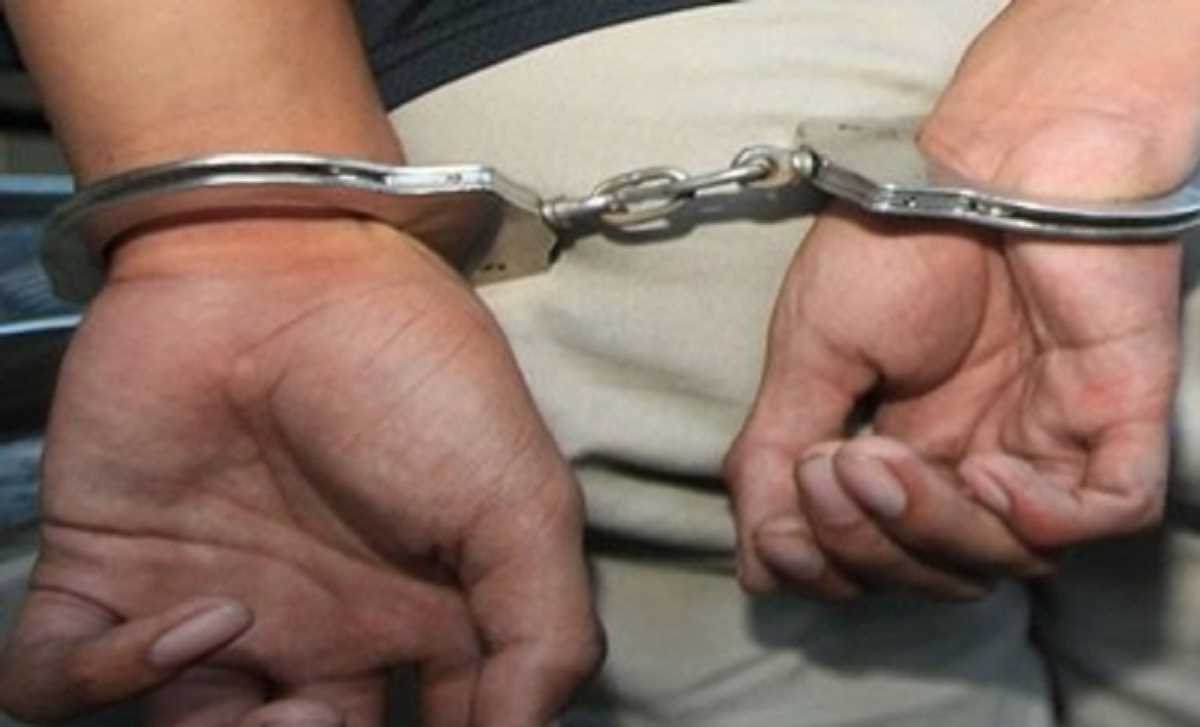 स्कूटर से आए, दुकान में घुसकर ताबड़तोड़ चाकू से गोदकर दुकानदार का मर्डर, 4 नाबालिग अरेस्ट