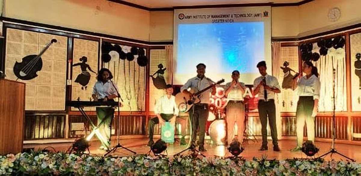 एआईएमटी के खेल एवं सांस्कृतिक कार्यक्रम में छात्रों ने दिखाया हुनर