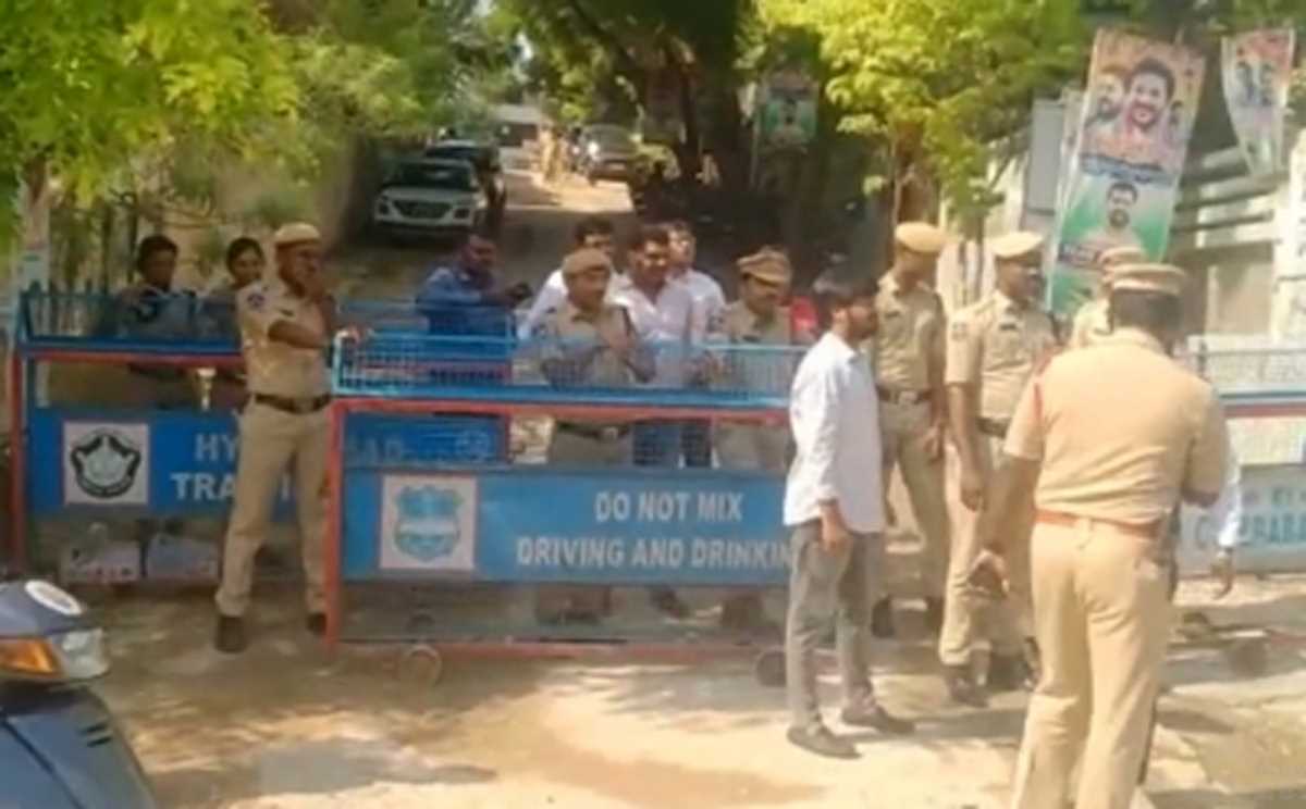 उस्मानिया विश्वविद्यालय में तनाव, बेरोजगार छात्रों के प्रदर्शन को पुलिस ने किया विफल