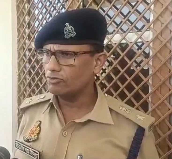 यूपी के बाराबंकी में स्कूल वैन ड्राइवर ने बच्ची से की गंदी हरकत, मामला दर्ज