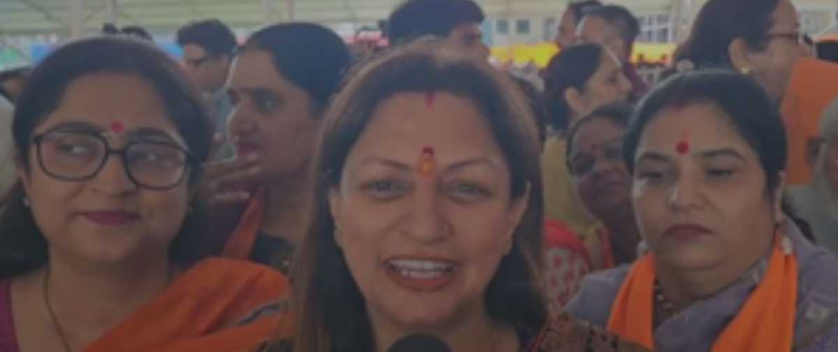 प्रधानमंत्री मोदी की चुनावी सभा के बाद लोग बोले , अब यहां रहने में नहीं लगता डर