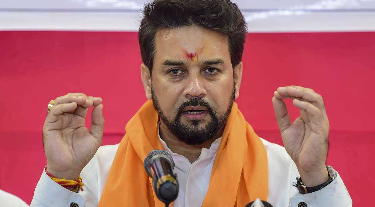 खिलाड़ी अपनी जवानी देश को समर्पित कर दें-ठाकुर खिलाड़ी अपनी जवानी देश को समर्पित कर दें-ठाकुर