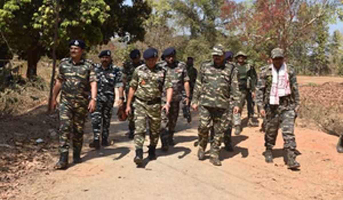 नक्सलवाद से लड़ाई में कर्जदार हुआ झारखंड, सीआरपीएफ का राज्य पर 11,348 करोड़ बकाया नक्सलवाद से लड़ाई में कर्जदार हुआ झारखंड, सीआरपीएफ का राज्य पर 11,348 करोड़ बकाया