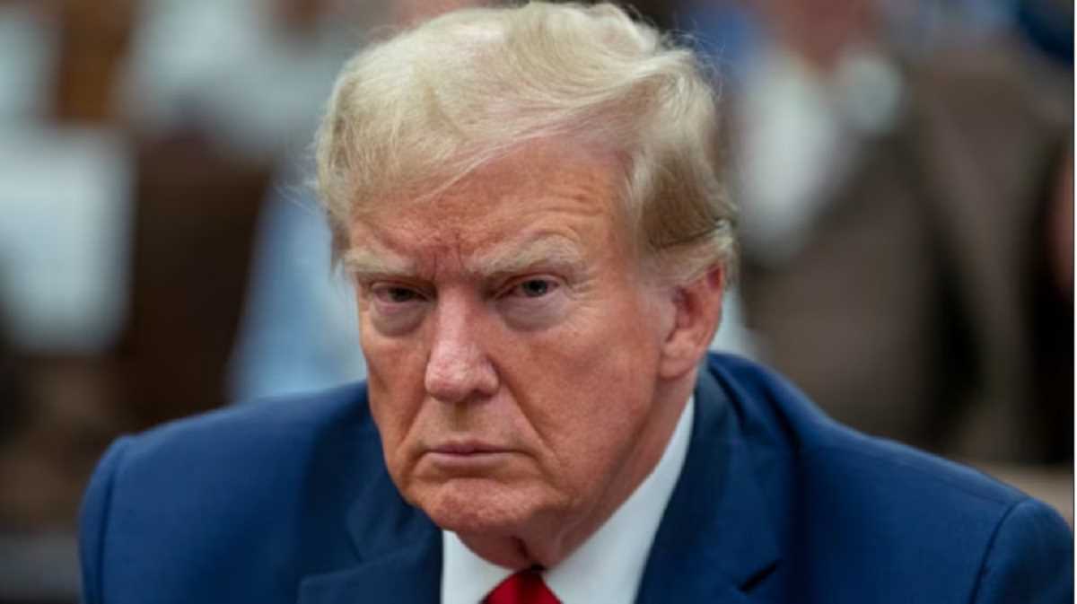 रीगन नेशनल एयरपोर्ट पर हुआ विमान हादसा दुखद, रेस्क्यू ऑपरेशन जारी : राष्ट्रपति ट्रंप