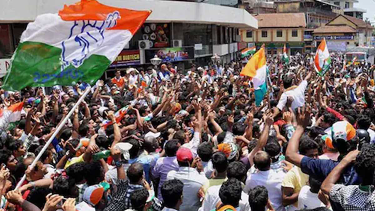 कांग्रेस का हैदराबाद में बढ़ती महंगाई के खिलाफ विरोध प्रदर्शन