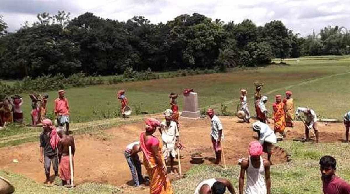 झारखंड में 100 करोड़ का मनरेगा घोटाला, ईडी ने राज्य सरकार से मांगी रिपोर्ट झारखंड में 100 करोड़ का मनरेगा घोटाला, ईडी ने राज्य सरकार से मांगी रिपोर्ट