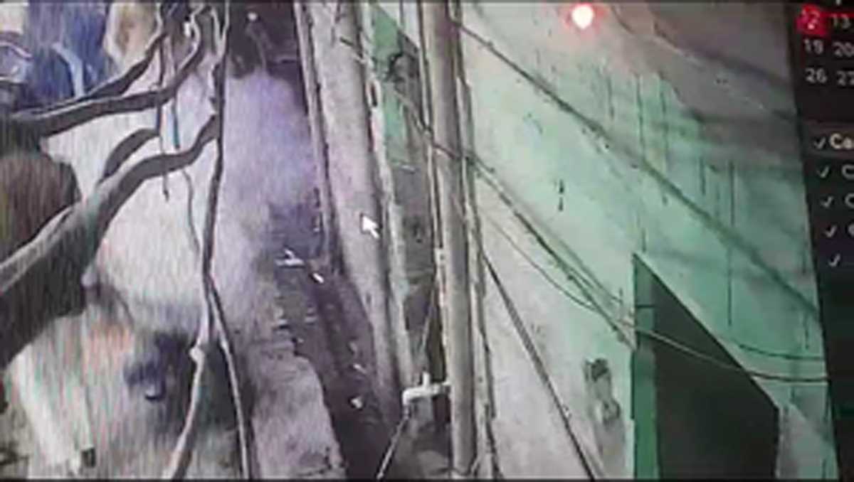 पटाखा फोड़ने के लिए इस्तेमाल होने वाली लोहे की नाल सिर में लगने से युवक की मौत