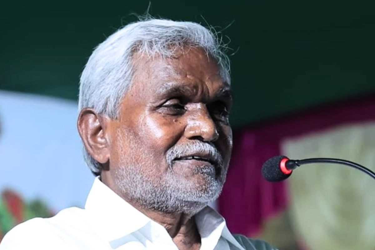 मुझे झामुमो में मंच नहीं मिला तो बीजेपी की सदस्यता ग्रहण करने का फैसला किया: चंपई सोरेन मुझे झामुमो में मंच नहीं मिला तो बीजेपी की सदस्यता ग्रहण करने का फैसला किया: चंपई सोरेन