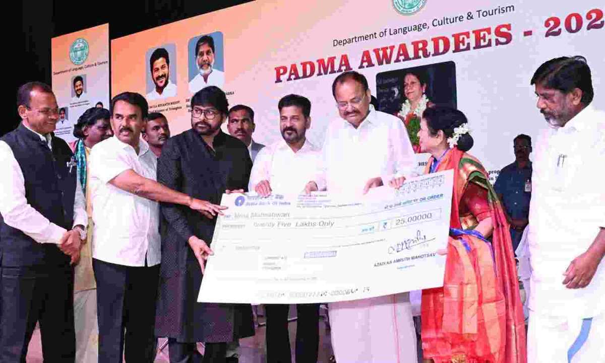 तेलंगाना ने दोनों तेलुगु राज्यों के पद्म पुरस्कार विजेताओं को किया सम्मानित