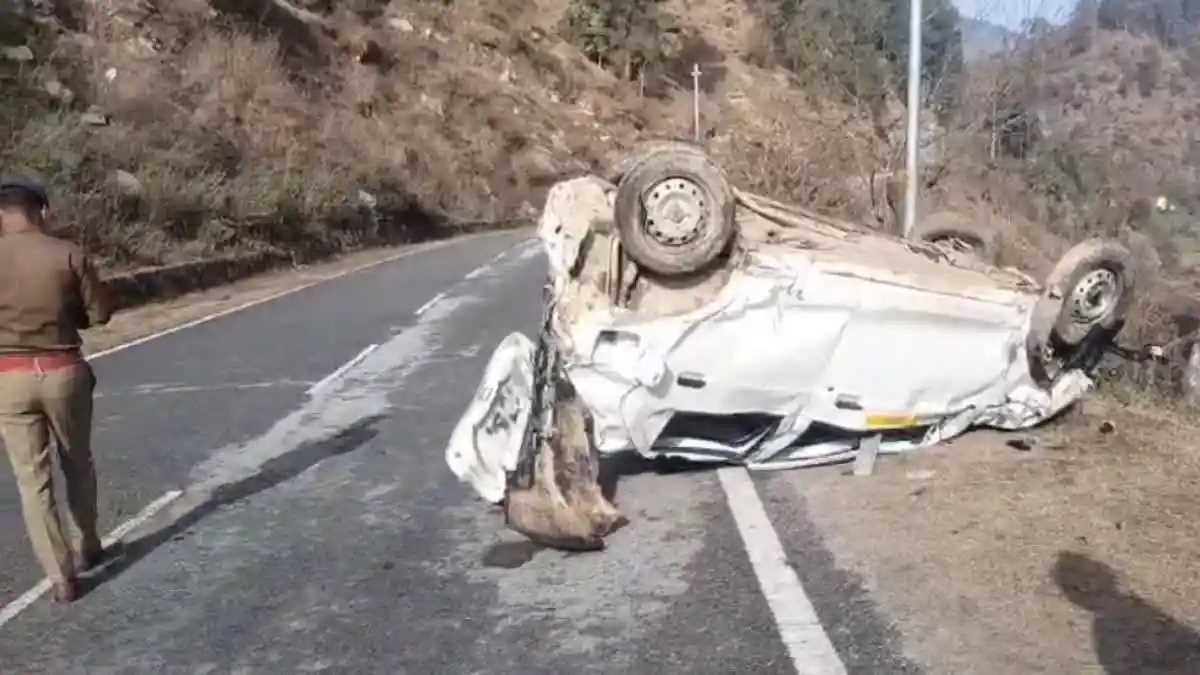 चमोली में 200 मीटर गहरी खाई में गिरी कार, एक की मौत
