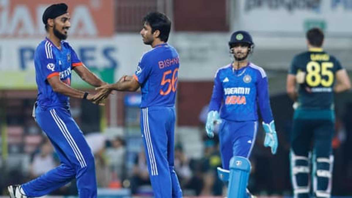 टी20 मुकाबले में ऑस्ट्रेलिया की करारी हार, भारत ने 44 रनों से रौंदा