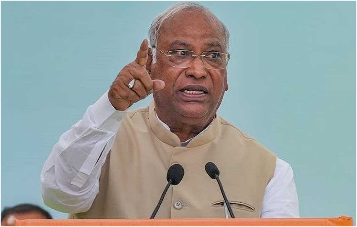 महंगाई एवं बेरोजगारी के खिलाफ घरों से निकले लोग : खड़गे