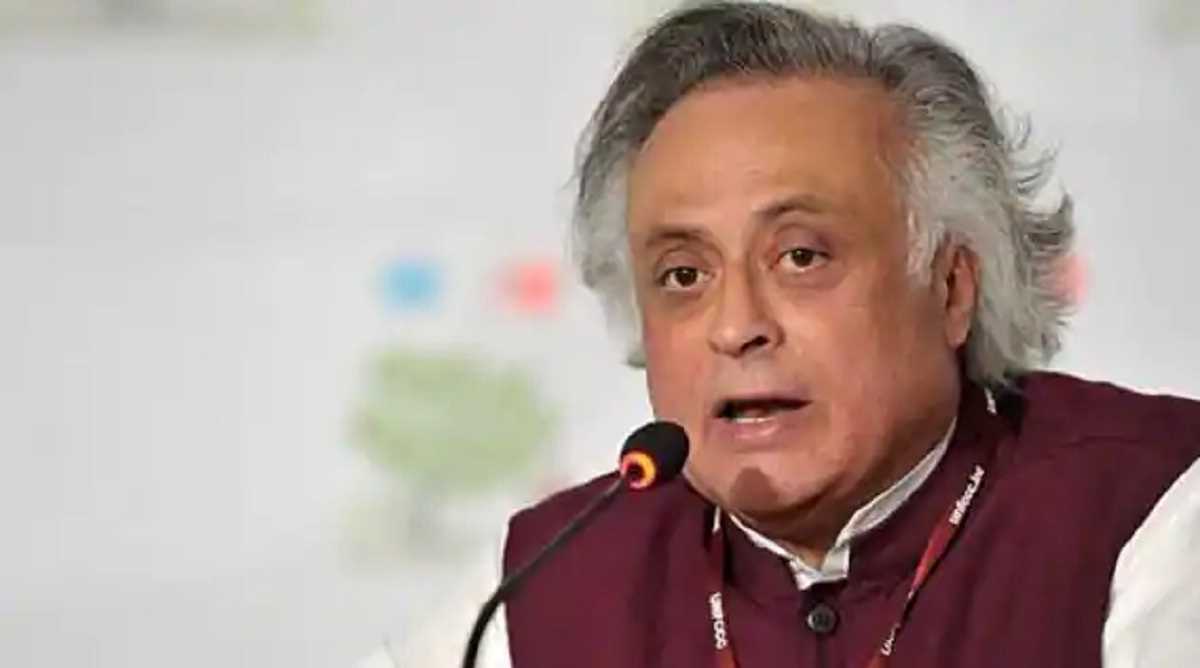 आरएसएस और हिंदू महासभा थे संविधान के खिलाफ : जयराम रमेश