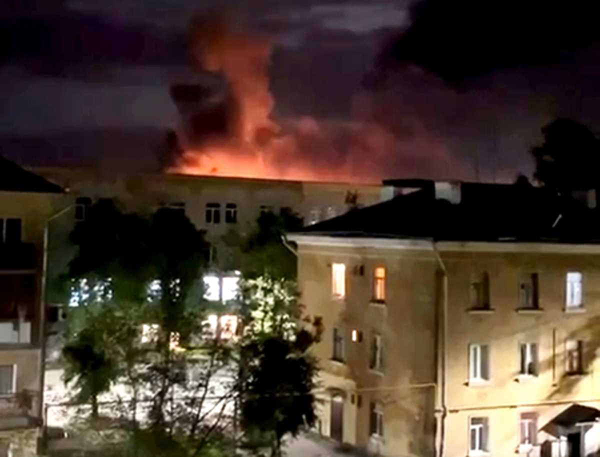 ड्रोन हमले में चार रूसी आईएल-76 परिवहन विमान नष्ट : यूक्रेन