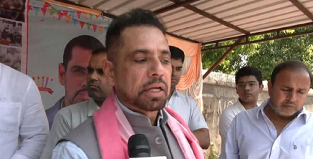 दिल्ली: रॉबर्ट वाड्रा ने मेहुल चोकसी की गिरफ्तारी पर कहा, गलत करने वालों को सजा मिलनी चाहिए