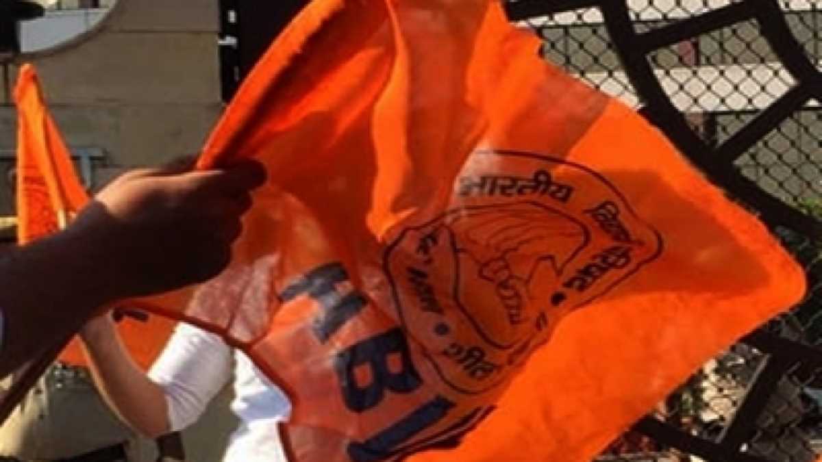 डीयू : एबीवीपी को शुरुआती बढ़त, कई कॉलेजों में मिली जीत