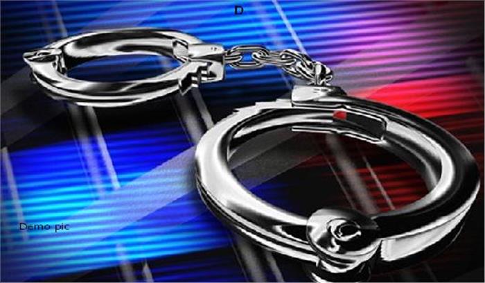 सुरेन्द्रनगर में 12 जुआरी गिरफ्तार