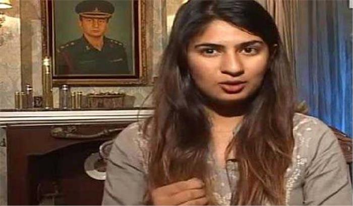 वीडियो फुटेज में दिखायी गयी लड़की मैं नहीं हूं: गुरमेहर