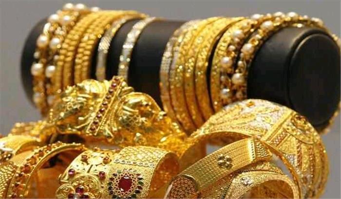 सोना 410 रुपये चमका और चांदी 925 रुपये उछली
