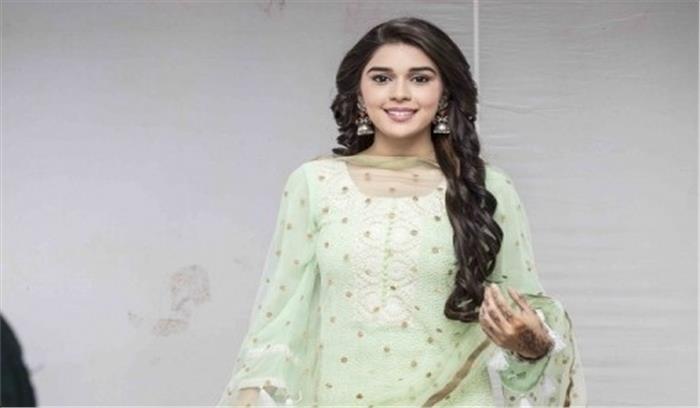 टीवी शो के लिए डिजाइनिंग करना काफी थका देने वाला काम है : एमी वोरा​​​​​​​