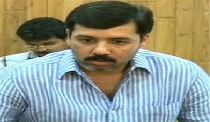 धनंजय सिंह पर आचार संहिता के उल्लंघन का मामला दर्ज