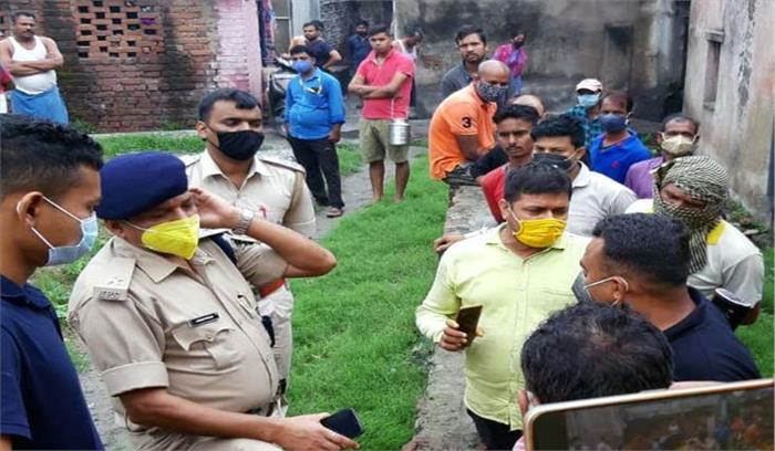 झारखंड : धनबाद में युवक ने खुदकुशी करने से पहले मां, सौतेले पिता और भाई की हत्या की