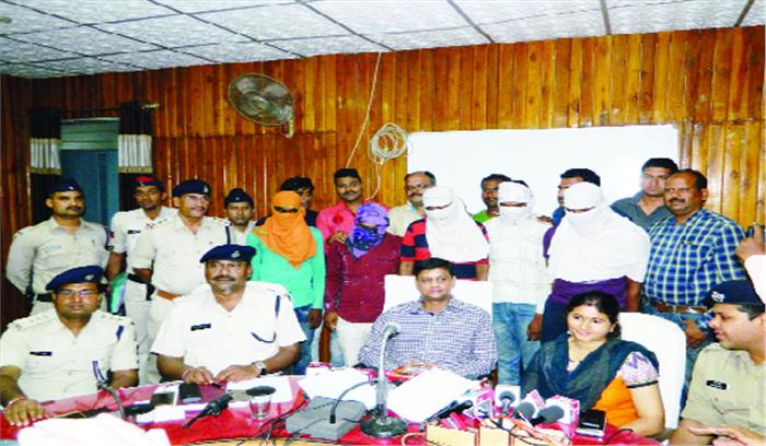 फिरौती के लिए बच्चों का अपहरण करने वाले 4 और गिरफ्तार