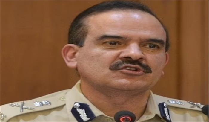 मुंबई की अदालत ने परम बीर सिंह, 2 अन्य को भगोड़ा घोषित करने की याचिका मंजूर की