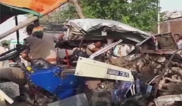 मुरैना सड़क हादसे में मृतकों की संख्या बढ़कर 15 हुई, 5 घायल
