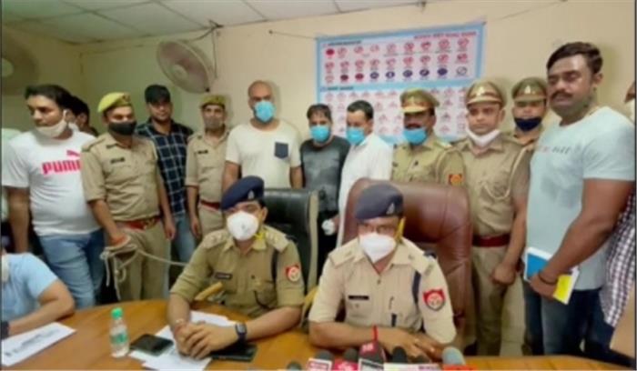 नोएडा में अंतर्राज्यीय वाहन चोर गिरोह के 3 अपराधी गिरफ्तार, 17 लग्जरी गाड़ियां बरामद