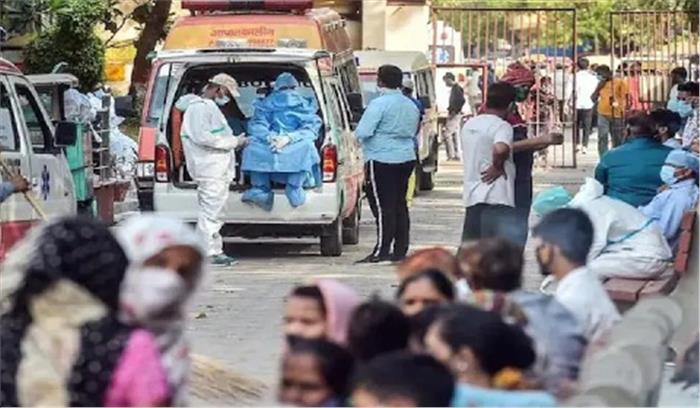 ओडिशा में पिछले पांच दिनों से कोरोना के नये मामले 4,000 से कम ओडिशा में पिछले पांच दिनों से कोरोना के नये मामले 4,000 से कम