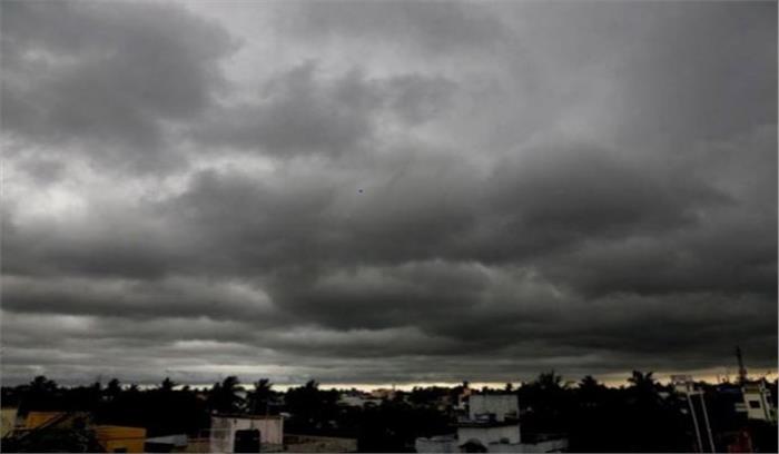 राजधानी में आज हल्की बारिश होने की संभावना​​​​​​​