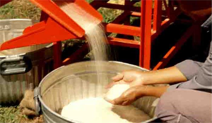 57 राइस मिलर्स को तीन करोड़ का भेजा फायदा