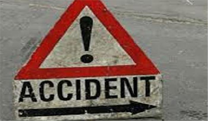 आंध्र : 2 सड़क हादसों में 7 लोगों की मौत