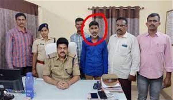 आरपीएफ ने रेलवे बर्थ बुक कराने के लिए फर्जी लेटरहेड के इस्तेमाल का पदार्फाश किया