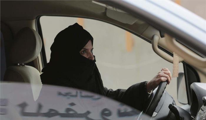 सऊदी अरब में महिलाओं को मिली वाहन चलाने की अनुमति