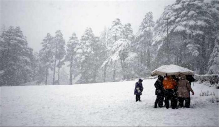 हिमपात के बाद लद्दाख-कश्मीर राजमार्ग बंद