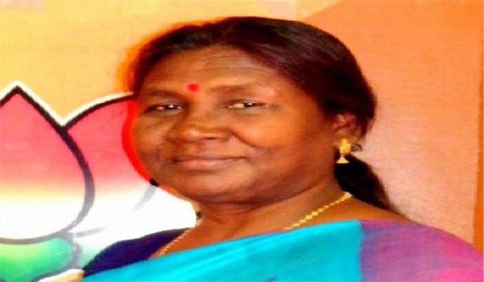 महिलाओं को शिक्षित बनाने में समाज की अहम भूमिका : मुर्मू