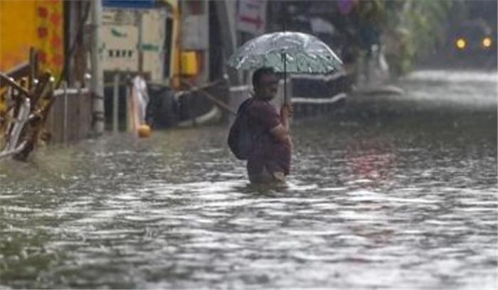 तिरुपति में भारी बारिश, हवाई यातायात प्रभावित