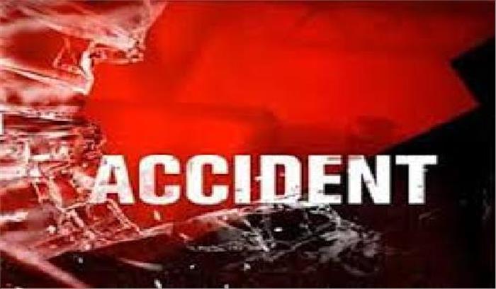 ट्रैक्टर से कुचलकर बुजुर्ग की हत्या