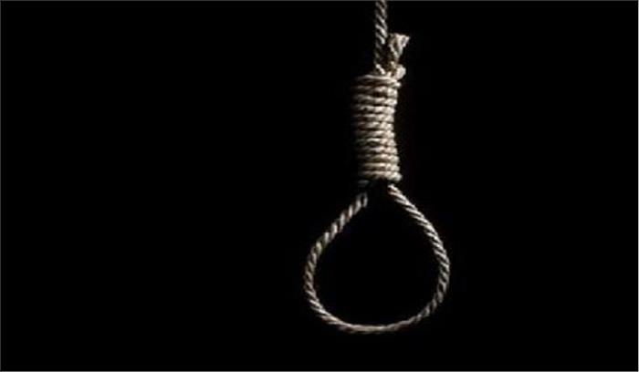 युवती ने फांसी लगाकर की आत्महत्या