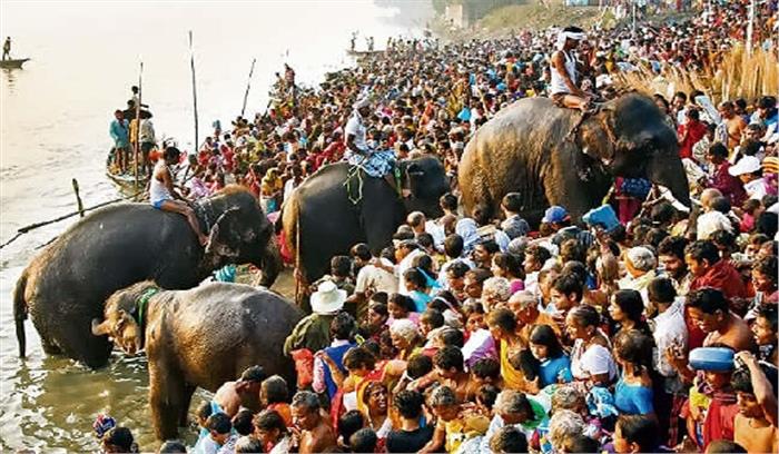 विश्व प्रसिद्ध सोनपुर मेला शुरू, नहीं होगी हाथियों की बिक्री विश्व प्रसिद्ध सोनपुर मेला शुरू, नहीं होगी हाथियों की बिक्री