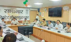 नोएडा: नो हेलमेट, नो फ्यूल पॉलिसी का कड़ाई से पालन, ब्लैक स्पॉट की संख्या कम करने के निर्देश