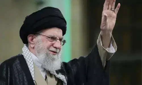 युद्ध विराम के बाद नहीं दिखे अयातुल्ला अली खामेनेई, उठने लगे सवाल
